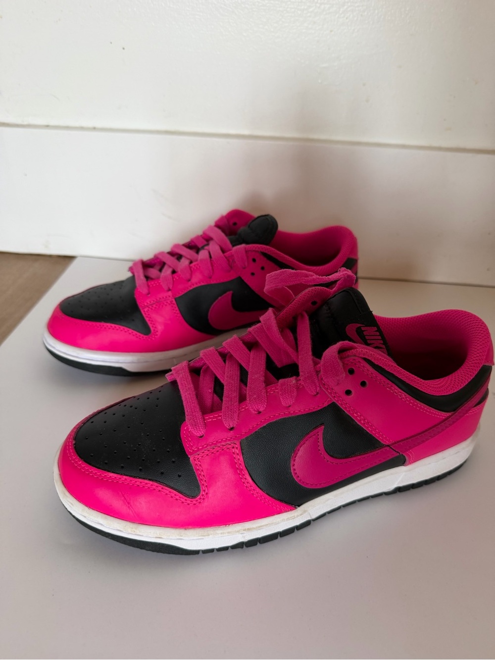 Nike Low-Top Sneakers in Hot Pink and Black